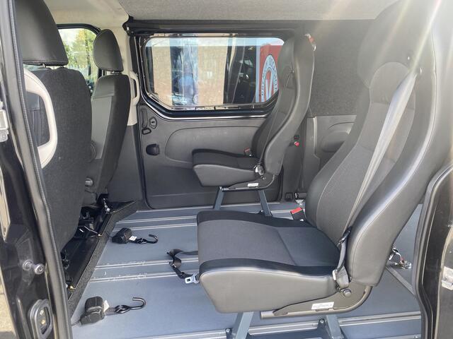 Renault TRAFIC 4+1 Rolstoelbus 1.6 dCi T29 L2H1 Luxe Energy (Zeer nette 4+1 Rolstoelbus met 2 schuifdeuren en lift!)