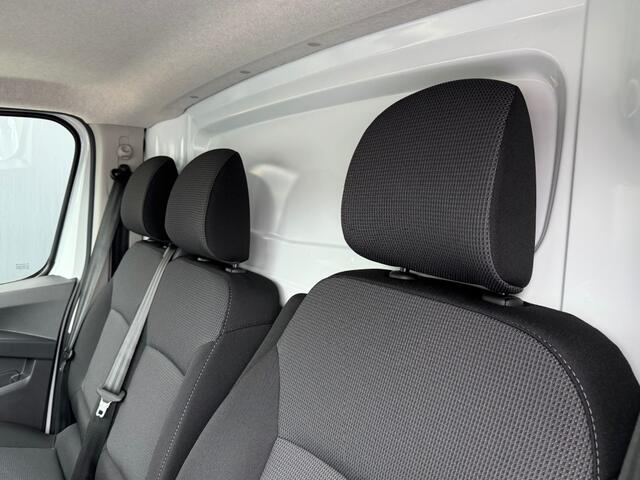 Renault TRAFIC 2.0 Blue dCi 130PK L2H1 Advance Camera Navi