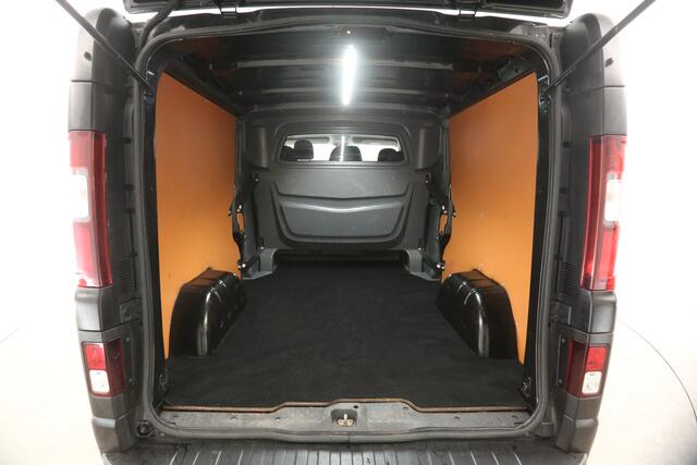 Renault TRAFIC 1.6 dCi T29 L2H1 | Dubbele Cabine | 6 Persoons | Airco Cruise Navigatie PDC Trekhaak 18"LMV