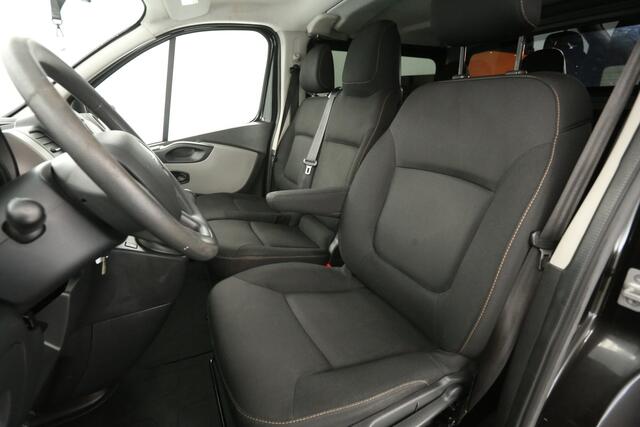Renault TRAFIC 1.6 dCi T29 L2H1 | Dubbele Cabine | 6 Persoons | Airco Cruise Navigatie PDC Trekhaak 18"LMV