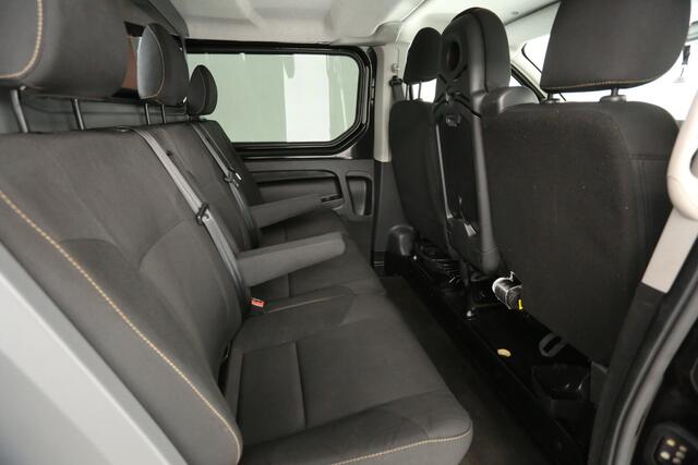 Renault TRAFIC 1.6 dCi T29 L2H1 | Dubbele Cabine | 6 Persoons | Airco Cruise Navigatie PDC Trekhaak 18"LMV