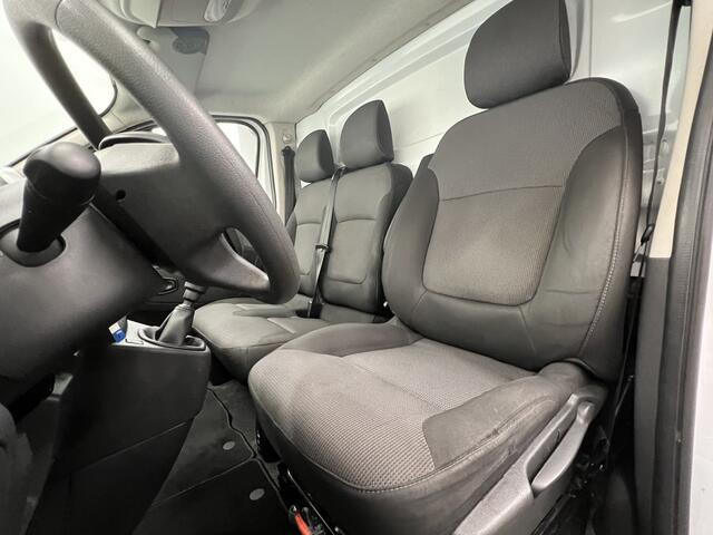 Renault TRAFIC 2.0 dCi 120 T29 L2H1 Work Edition | NAVIGATIE | TREKHAAK | PARKEERSENSOREN |