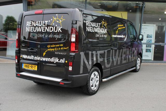 Renault TRAFIC 2.0 dCi 130 T30 L2H1 Work Edition / DEMO / LAADVLOER & LATTEN / AIRCO / PARKEERSENSOREN / CRUISE CONTROL / SIDE BARS