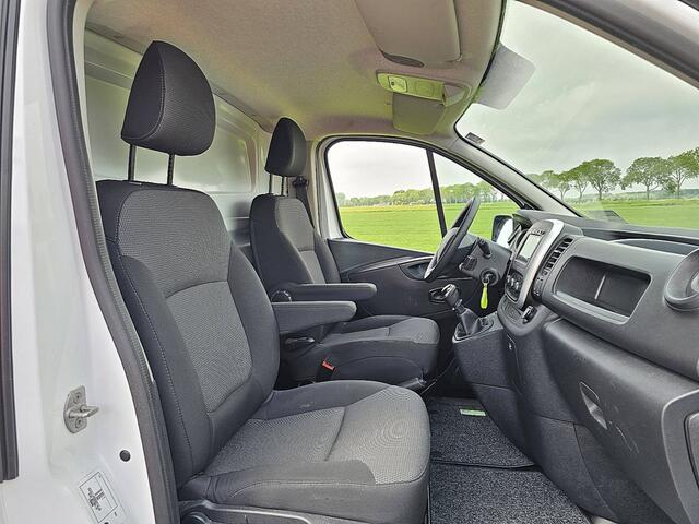 Renault TRAFIC 2.0 dCi 120 T29 L1H1 Comfort 2x zijdeur, airco, navi, pdc, trekhaak, 74 dkm.