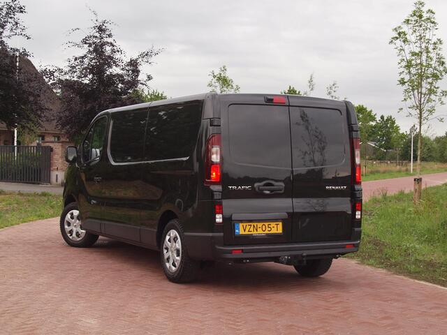 Renault TRAFIC 2.0 dCi 130 T30 L2H1 Work Edition | 15.000KM | Camera | Trekhaak | Cruise Control | LED | NL-Auto |