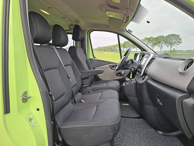 Renault TRAFIC 1.6 dCi T29 L2H1 DC Airco 120Pk Euro6 Navi Oh-Historie 1e Eigenaar!