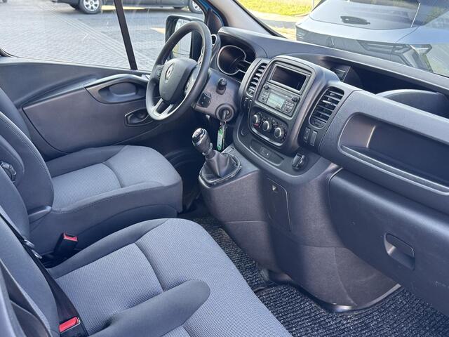 Renault TRAFIC 1.6 dCi 95 T27 L1H1 Comfort | AIRCO | CRUISE CONTROL | TREKHAAK | IMPERIAAL | DEALER OH | NL-AUTO |
