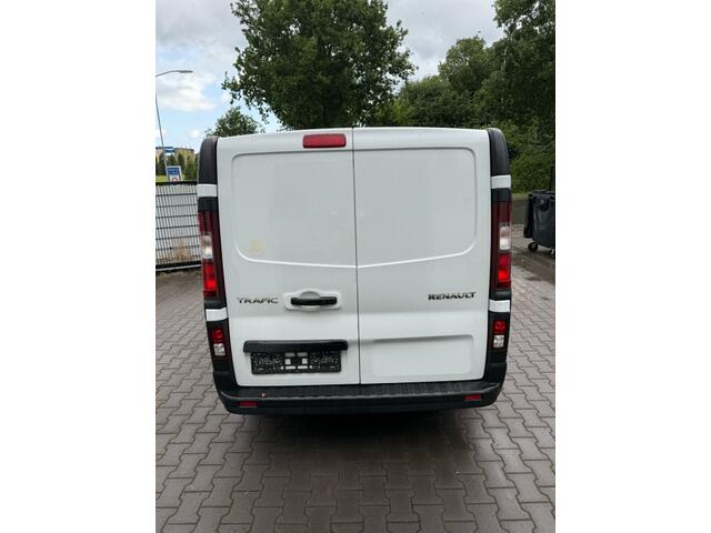 Renault TRAFIC dci 120
