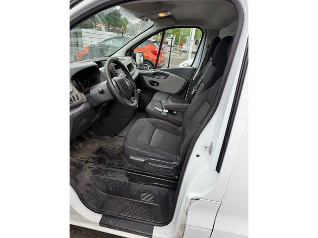 Renault TRAFIC dci 120
