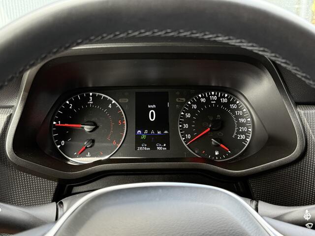 Renault TRAFIC 2.0 dCi 130 PK / L2H1 / AIRCO / CRUISE / NAVI / TREKHAAK / CAMERA / 3-ZITS / ZEER NETJES