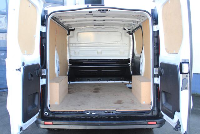 Renault TRAFIC 2.0 dCi 110 T27 L1H1 Générique