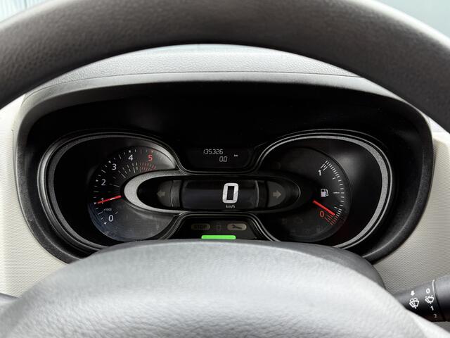 Renault TRAFIC 1.6 dCi 120 PK / L2H1 / TREKHAAK / AIRCO / CRUISE / NAVI / BLUETOOTH / 3-ZITS
