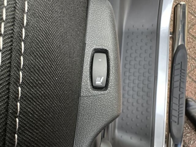Renault TRAFIC 2.0 Blue dCi EDC 170 T30 L2H1 Extra 5-pers dubbele cabine | 2 x zijdeur | trekhaak | sidebars | glasslook | betimmering | tijdelijk gratis Top Afleverpakket twv Eur 695