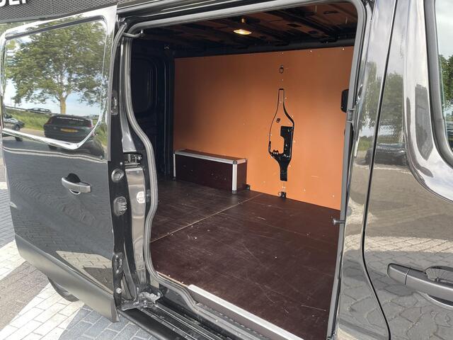 Renault TRAFIC 2.0 dCi 130 T30 L2H1 Work Edition