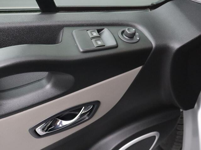 Renault TRAFIC 1.6DCi 125PK Lang Dubbele Cabine 6-Persoons | Navigatie | Airco | Cruise | Betimmering