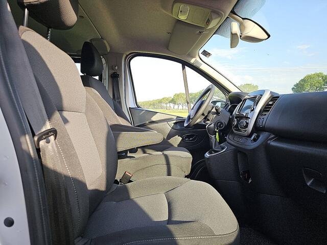 Renault TRAFIC 2.0 dCi 145 T29 L2H1 DC Comfort Airco Automaat Navi Sidebars Euro6 145Pk NAP 1e Eigenaar!