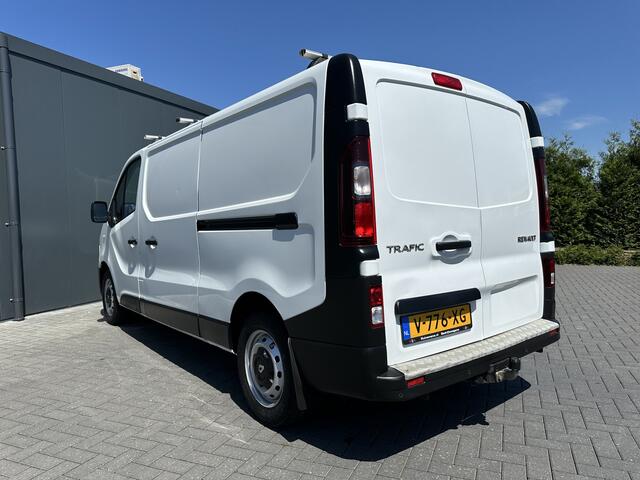 Renault TRAFIC 1.6 DCi 126 PK / L2H1 / 1e EIG. / DUBBELE SCHUIFDEUR / TREKHAAK / NAVI / AIRCO / CRUISE