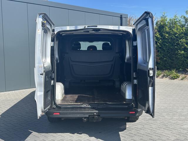 Renault TRAFIC 1.6 120 PK / 1e EIG. / AIRCO / CRUISE / NAVI / TREKHAAK / DUBBEL CABINE / CAMERA
