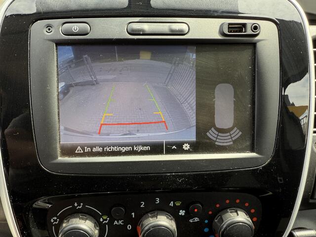 Renault TRAFIC 1.6 dCi 125 PK EURO 6 T29 L2H1 DC 6 persoons Achteruitrijcamera/navigatie systeem