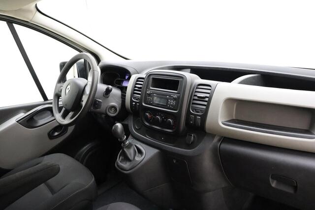 Renault TRAFIC 1.6 dCi 95pk T27 L1H1 Comfort | 3 Zitplaatsen | | Airco | Bluetooth | Cruise control | Electrische ramen | Trekhaak | Zijschuifdeur