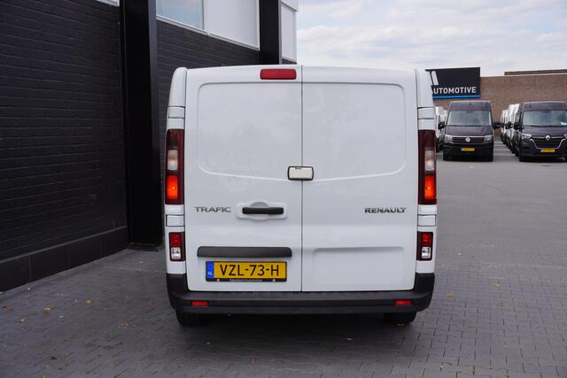 Renault TRAFIC 2.0 dCi 130PK L2 - EURO 6 - Airco - Navi - Cruise - ¤ 16.900,- Excl.