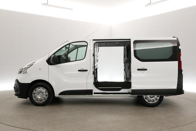 Renault TRAFIC 2.0 dCi T29 L1H1 Airco Cruise 2xSchuifdeur Navigatie PDC 3 Persoons Trekhaak