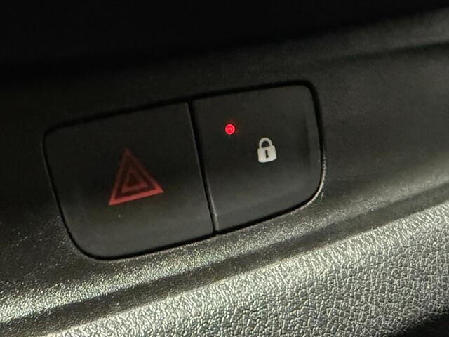 Renault TRAFIC 1.6 DCI Airco usb cruise control trekhaak pdc 3zits