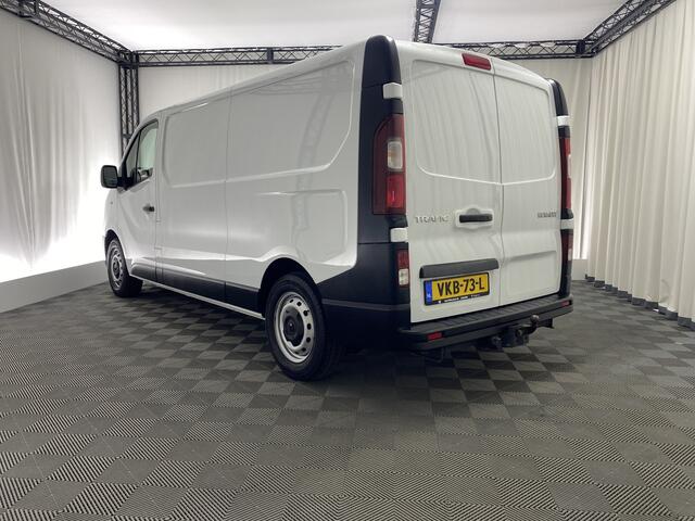 Renault TRAFIC 120 pk T29 L2H1 Comfort | Prijs ex Btw | 3-persoons | Airco | Trekhaak