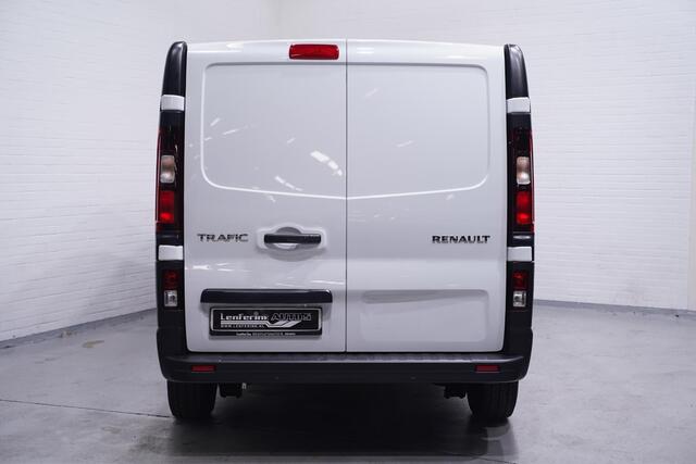 Renault TRAFIC 2.0 dCi 110 pk L1H1 Airco, Apple Carplay BPM Vrij, Cruise Control, LED Koplampen, PDC achter, 3-Zits