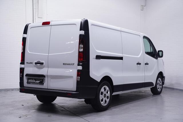 Renault TRAFIC 2.0 dCi 130 pk L2H1 Airco, Apple Carplay Keyless Entry, LED Koplampen, PDC V+A, Nieuw BPM vrij, 3-Zits