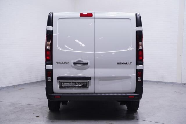 Renault TRAFIC 2.0 dCi 130 pk L2H1 Airco, Apple Carplay Keyless Entry, LED Koplampen, PDC V+A, Nieuw BPM vrij, 3-Zits