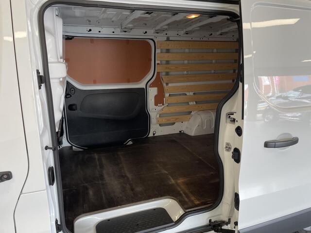 Renault TRAFIC 2.0 dCi 130 T30 L2H1 Work Edition | NAVIGATIE | APPLE CARPLAY | TREKHAAK