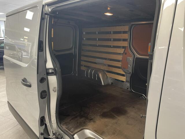 Renault TRAFIC 2.0 dCi 130 T30 L2H1 Work Edition
