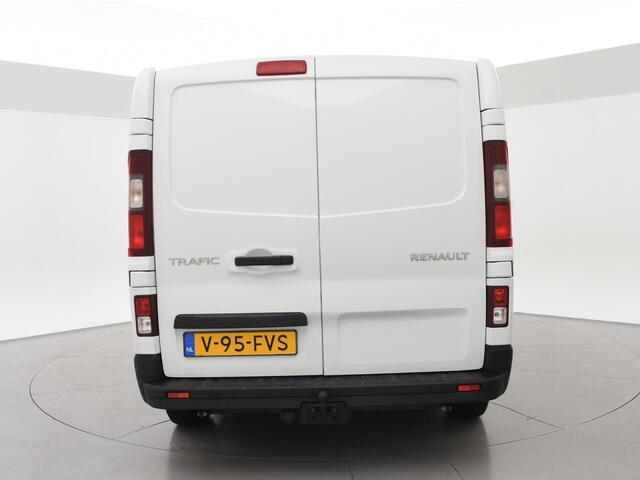 Renault TRAFIC 2.0 DCI 130 PK DUBBEL CABINE L2H1 6-PERS. TREKHAAK | NAVIGATIE | LED | APPLE CARPLAY