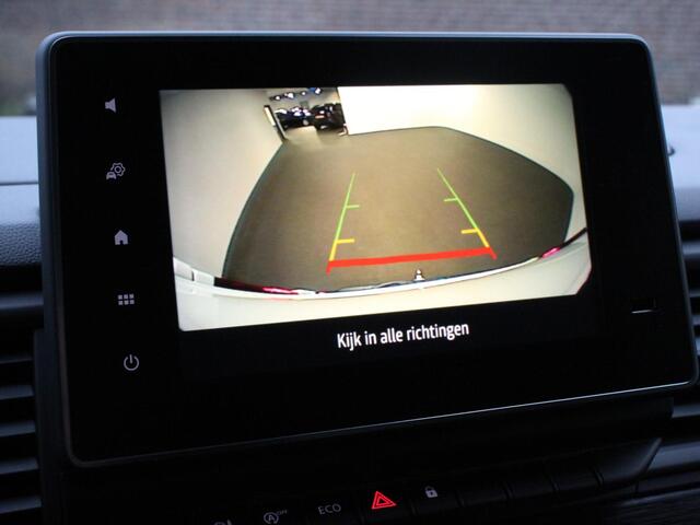 Renault TRAFIC 2.0 Blue dCi 130 T30 L2H1 Advance Navigatie Airco Lichtmetalen velgen Betimmering Trekhaak Parkeer sensoren Dab