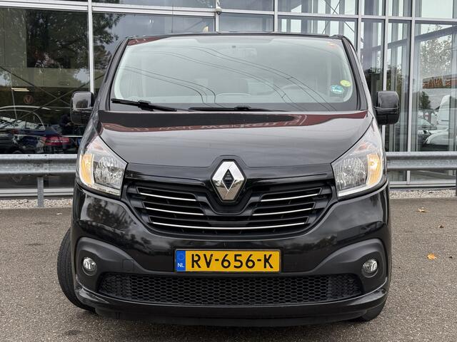 Renault TRAFIC Passenger 1.6 dCi Grand Expression | 9 Pers. | Navi | Trekhaak | Cruisec.