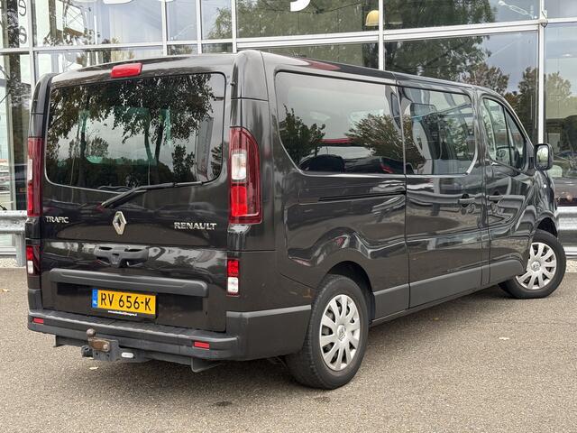 Renault TRAFIC Passenger 1.6 dCi Grand Expression | 9 Pers. | Navi | Trekhaak | Cruisec.