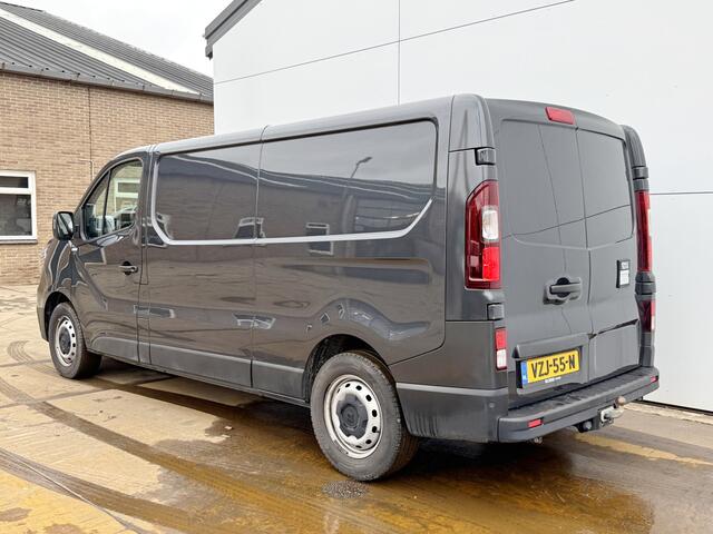 Renault TRAFIC 2.0 DCI 150PK L2H1 LED Airco Cruise Control Carplay Trekhaak Parkeersensoren Lat betimmering APK 11-2026