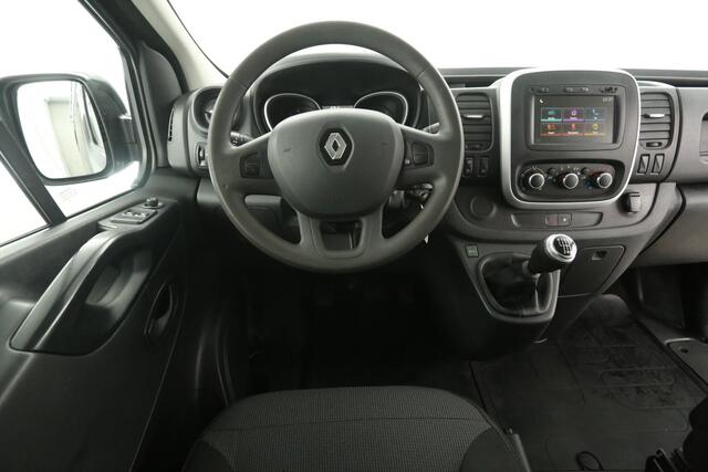 Renault TRAFIC 2.0 dCi T29 L2H1 | DC | Airco | Cruise | Trekh. | Navi | Parkeersens. | Imperiaal