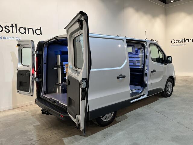 Renault TRAFIC 2.0 dCi L1H1 170 PK Automaat Servicebus / Sortimo Inrichting / Euro 6 / Airco / Cruise Control / Camera / Trekhaak / 3-Zits /