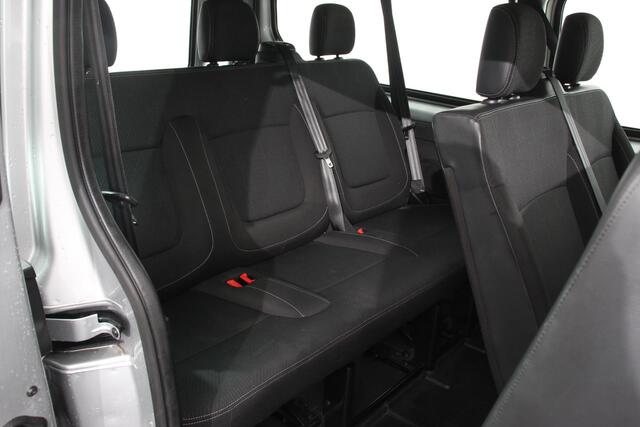 Renault TRAFIC Passenger 1.6 dCi Grand Authentique Energy incl. BPM/ BTW L2H1 8 persoons ! Navigatie Airco voor en achter Parkeer sensoren Cruise Control Bumpers in kleur