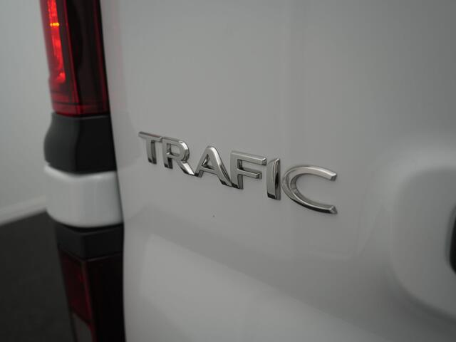 Renault TRAFIC 2.0 Blue dCi 150 T30 L2H1 Advance - VOORRAADVOORDEEL - 150 PK - Achteruitrijcamera - Cruise Control - All Seasonbanden