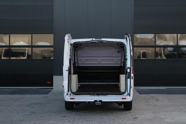 Renault TRAFIC 2.0 Blue dCi 170 T30 L2H1 Extra 170pk - 2x Schuifdeur - Betimmering - Stoelverwarming - Trekhaak - Camera - LED - Blind Spot - Rijklaar