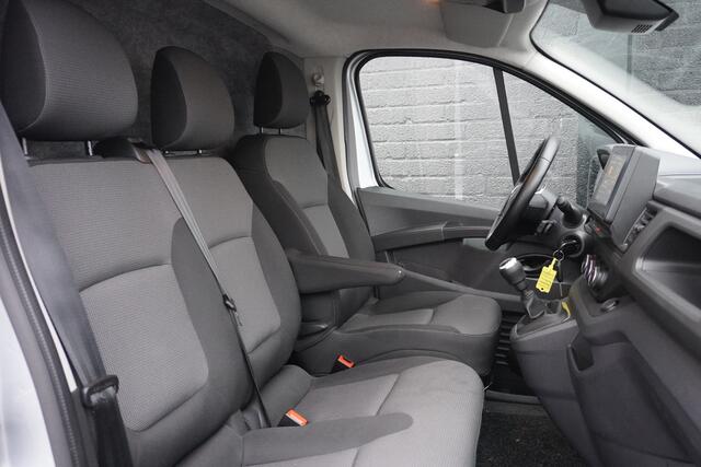 Renault TRAFIC 2.0 dCi L2 EURO 6 - Airco - Cruise - Trekhaak - ¤24.900,- Excl.