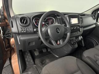 renault-trafic-passenger-2.0-dci-12