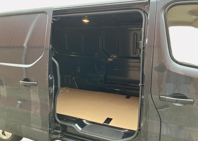 Renault TRAFIC 2.0 dCi 130 T30 L2H1 Work Edition - Demo / Pack Parking / EASY LINK navi