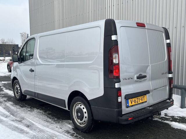 Renault TRAFIC 1.6 dCi T27 L1H1 Comfort*CRUISE*A/C*HAAK*TEL*3PERS