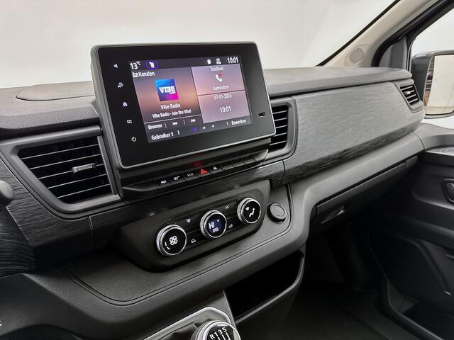 Renault TRAFIC 2.0 Blue dCi 130 T29 L2H1 Advance DC 2x Schuifdeur Led Dubbele cabine Betimmering Trekhaak Camera Lichtmetaal Parkeersensoren Carplay