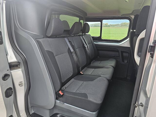 Renault TRAFIC 2.0 dCi 145 T29 L2H1 DC Airco Automaat Navi Sidebars Euro6 145Pk NAP 1e Eigenaar!