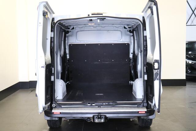 Renault TRAFIC 2.0 dCi L2 Automaat EURO 6 - Airco - Cruise - Trekhaak - ¤14.900,- Excl.